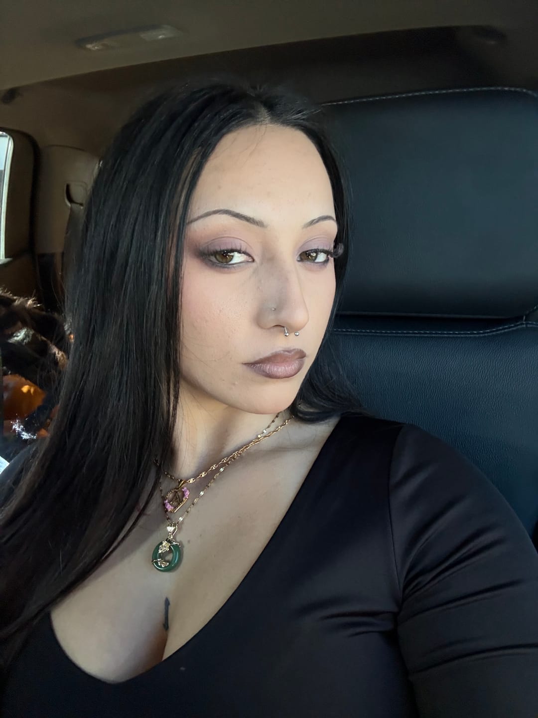 Customer photo review of Flower Initial Necklace w/ Clip Chain