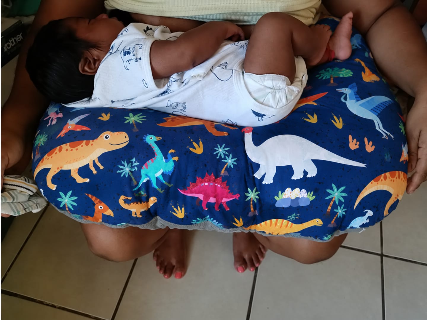 Customer photo review of Cojín de Lactancia BORNEX™ | Más comodidad en cada toma