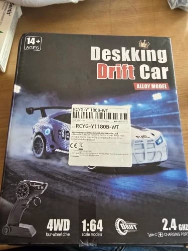 Customer photo review of Mini Coche de Drift 1:64