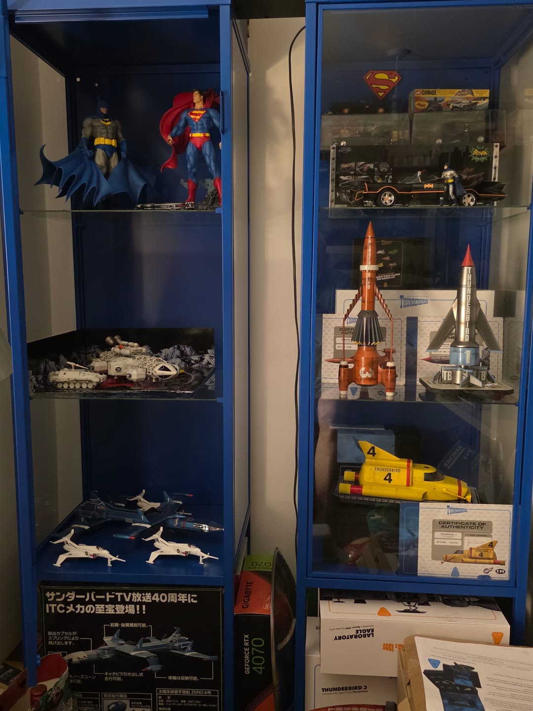 Customer photo review of Batman - Purearts DC Heroes Batman 1:8 Scale Statue