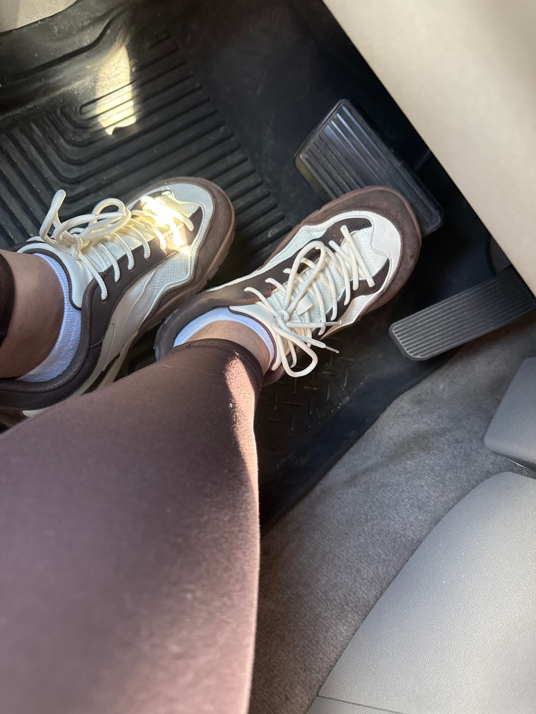 Customer photo review of Hollow - Wide Toe Sneakers