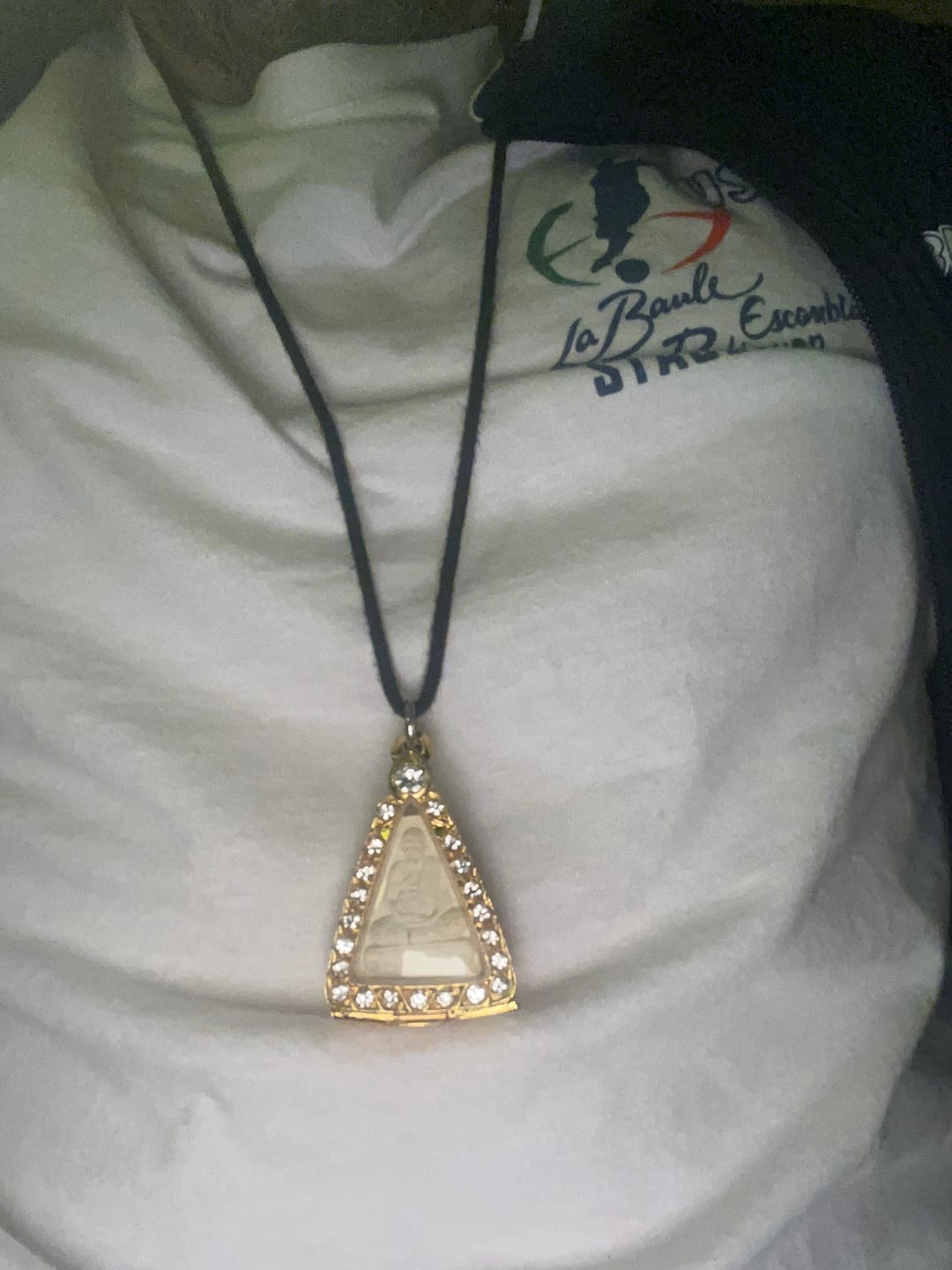 Customer photo review of Amulette Roop Lor Luang Phor Ngern Phuttachot du Wat Wang Tako – Consécration au Wat Non Kum