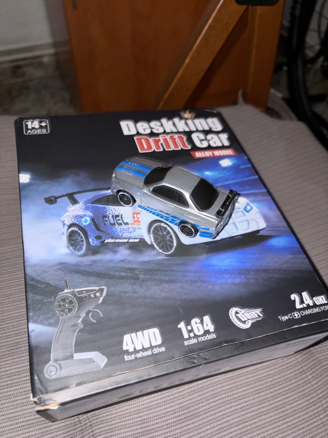 Customer photo review of Mini Coche de Drift 1:64