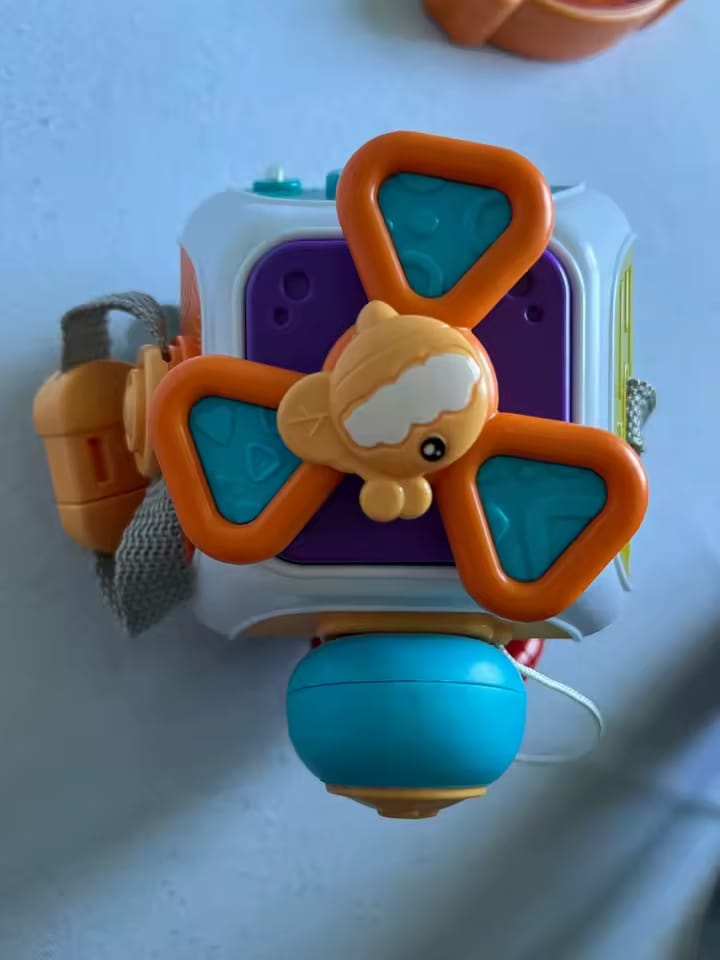 Customer photo review of Cube Montessori