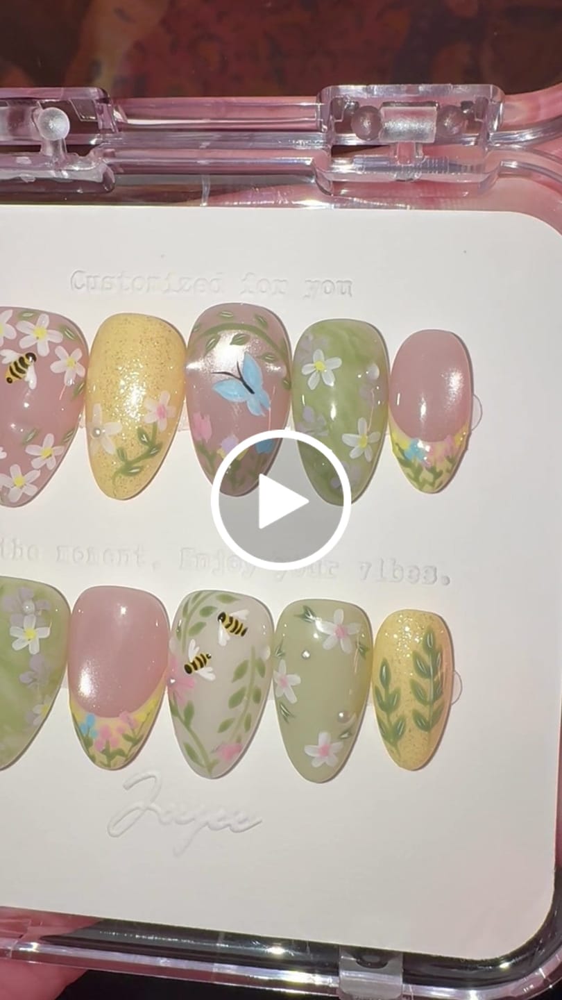 Customer video review of Cream Garden