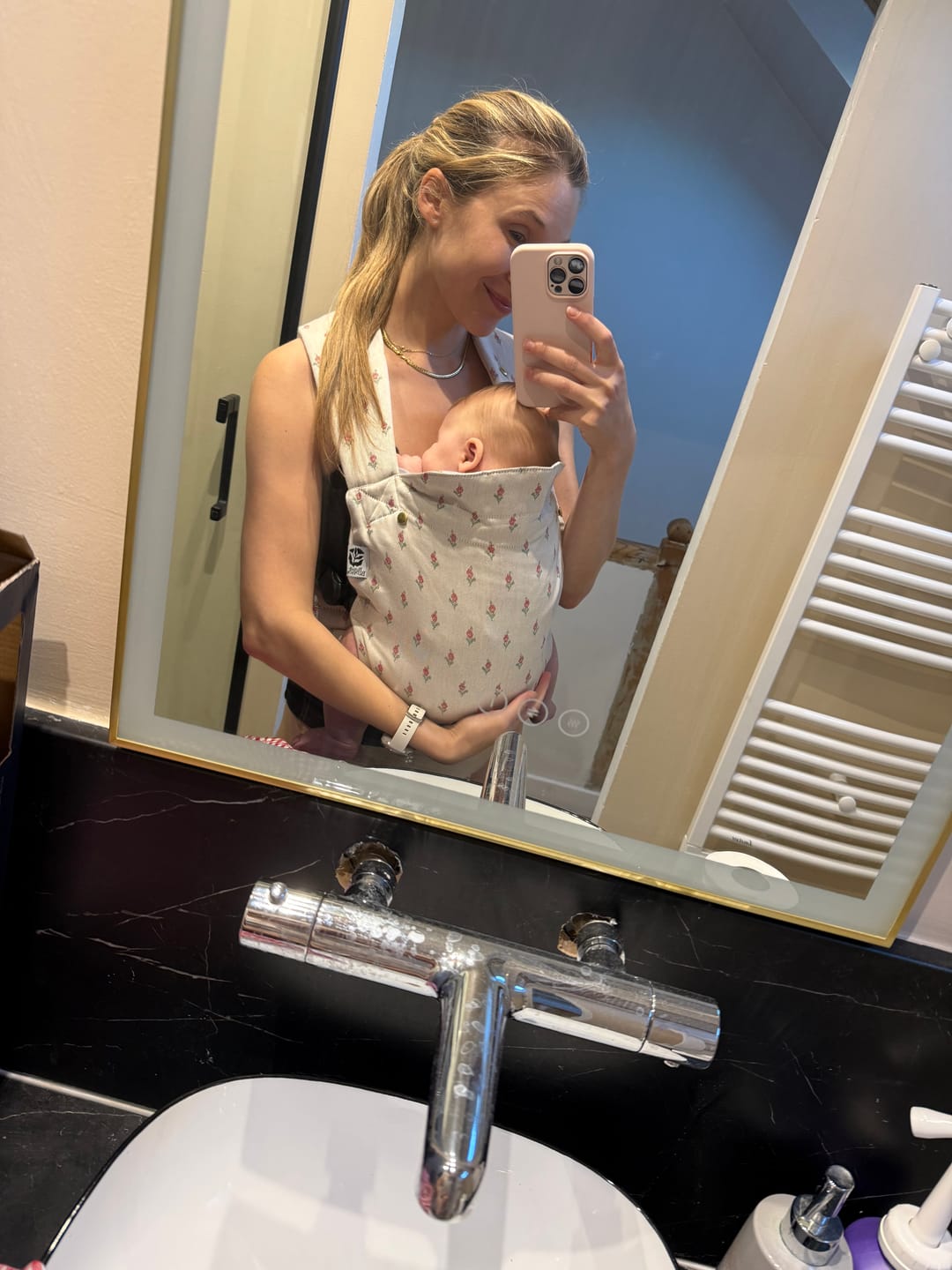 Customer photo review of Porte-bébé Exquis Peonia