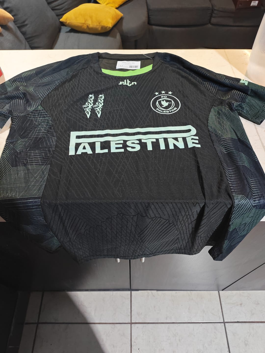 Customer photo review of Palestine Dark Mint