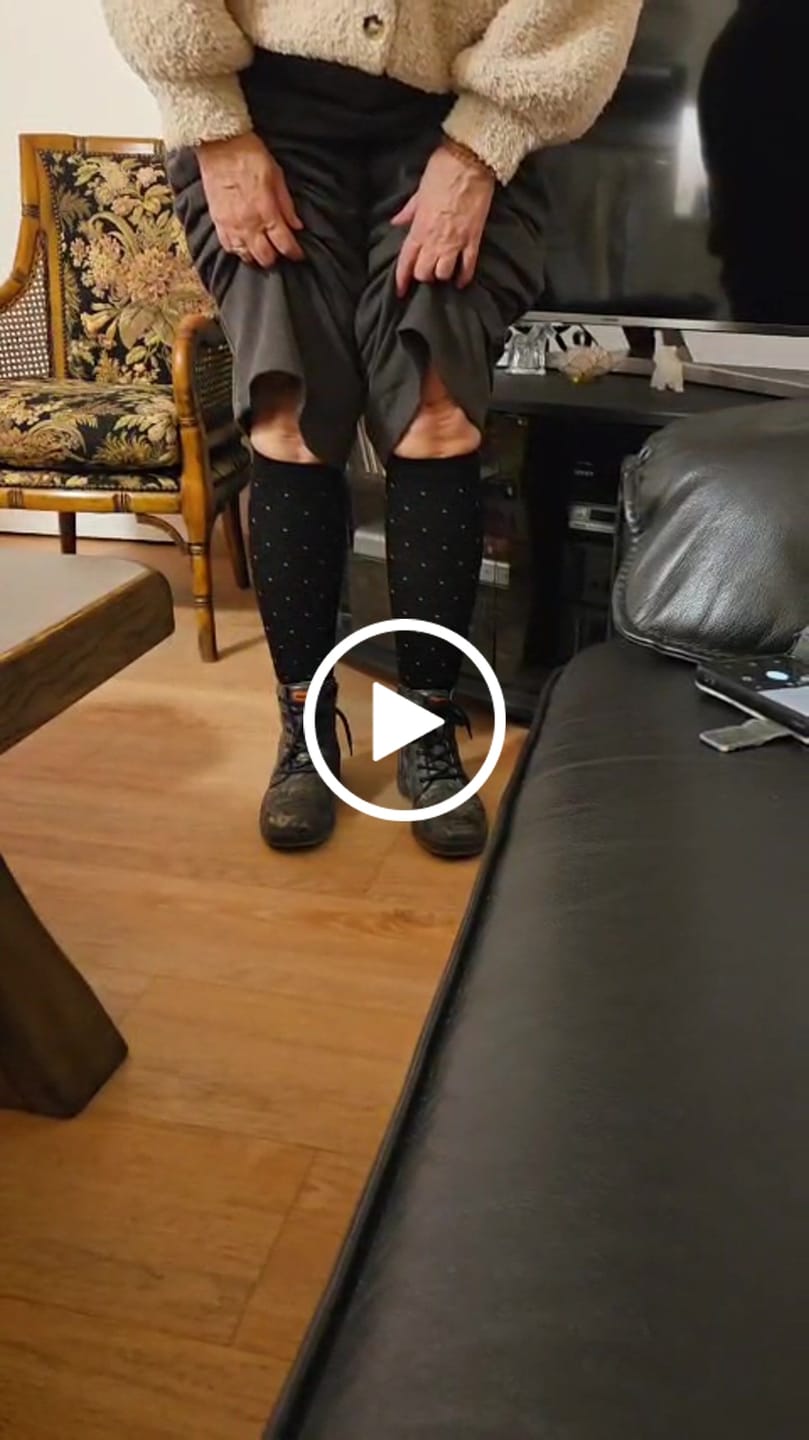 Customer video review of Off-White