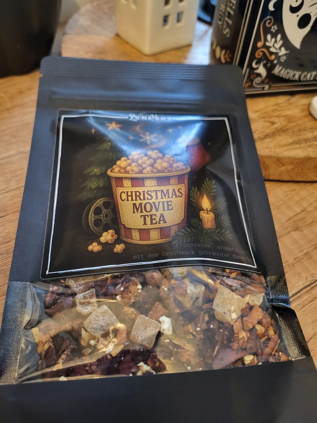Customer photo review of Christmas Movie Tea – Früchtetee mit gebrannten Mandeln & Popcorn | Limitierter Winter Tee