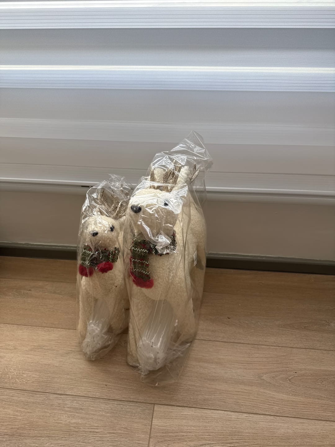 Customer photo review of Adorno Para Arbol De Navidad Reno Pascuero Peluche Navideño