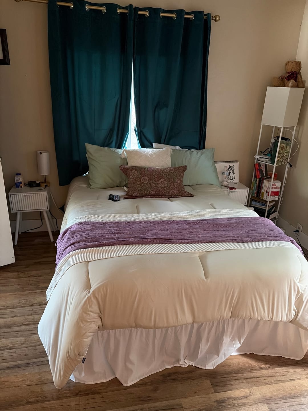 Customer photo review of MarshMellow Comforter
