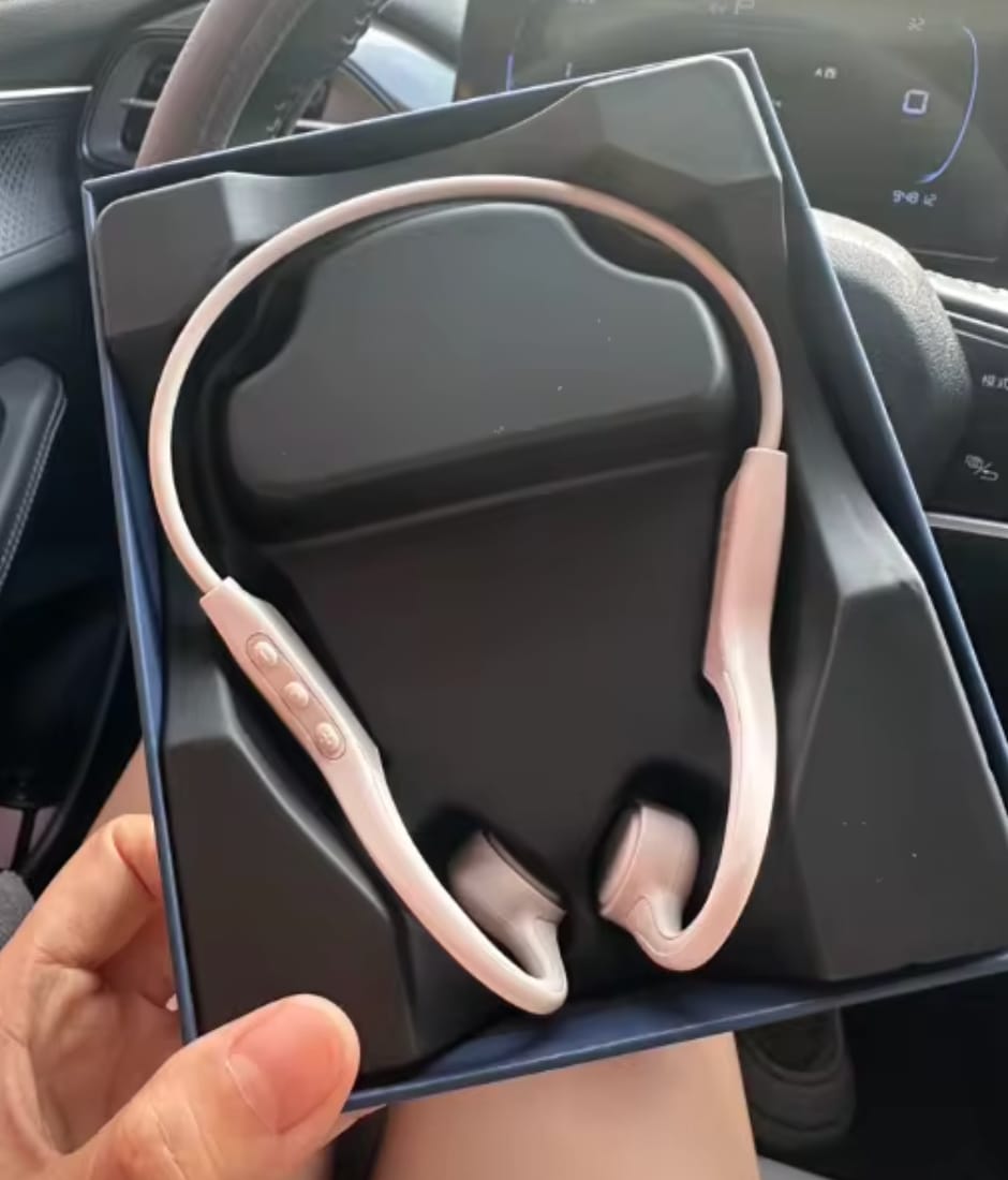 Customer photo review of OpenRun Max