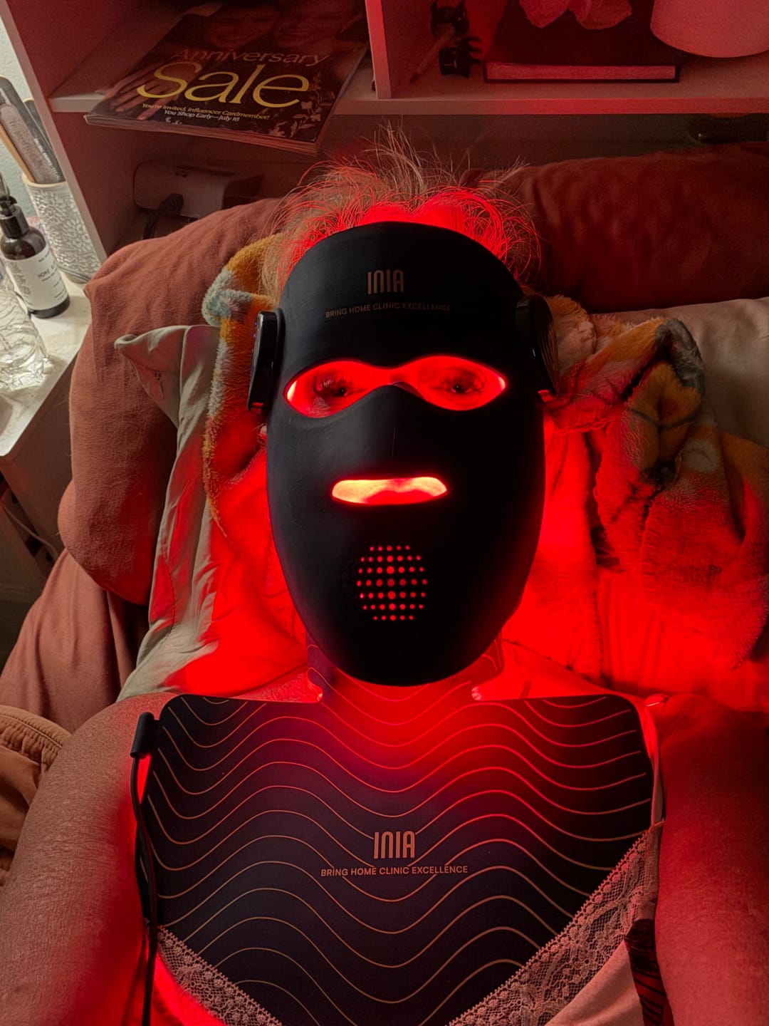 Customer photo review of INIA GLOW Neck & Chest Red Light Therapy