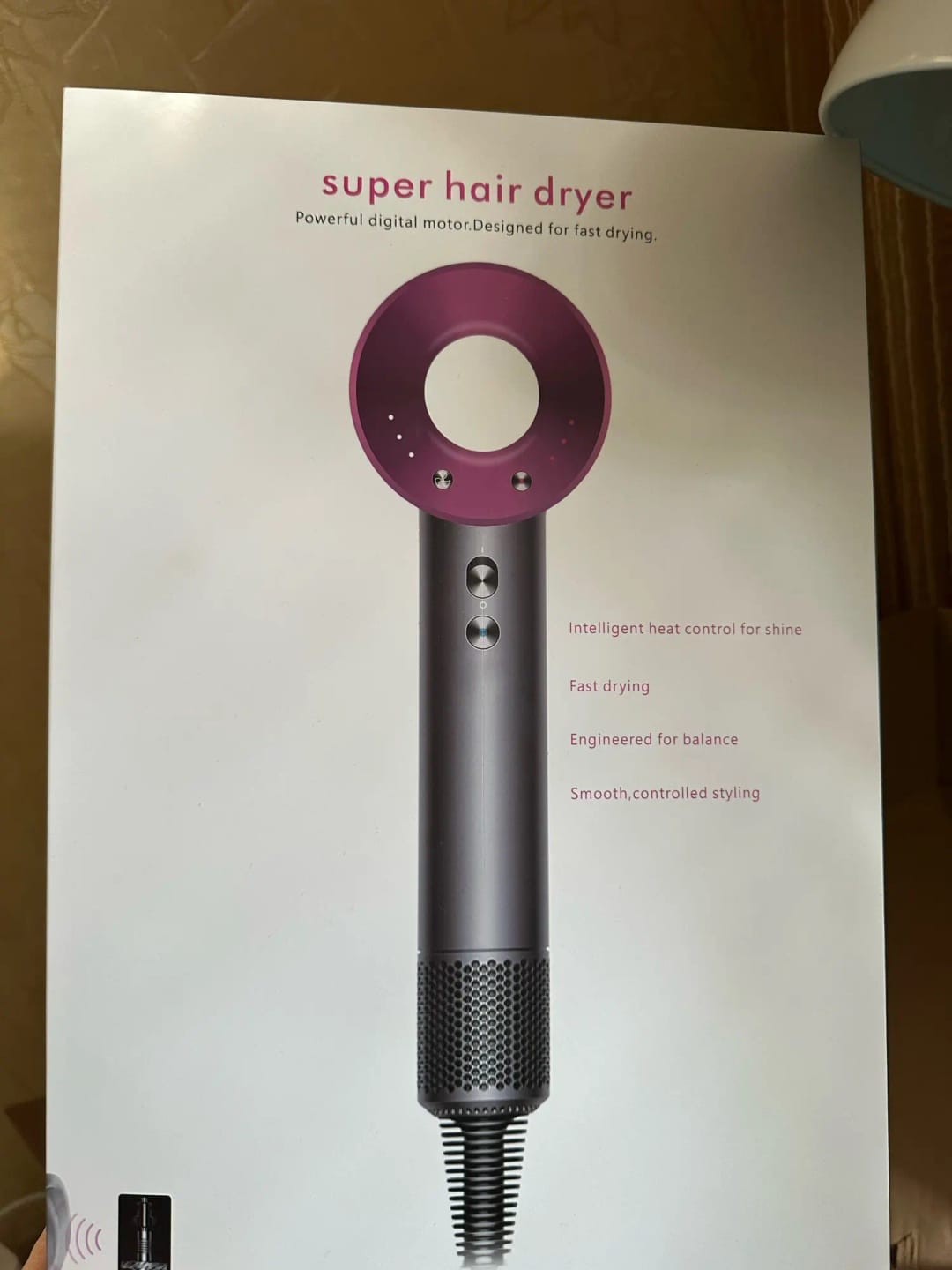 Customer photo review of Secador de pelo profesional con cabezales imantados