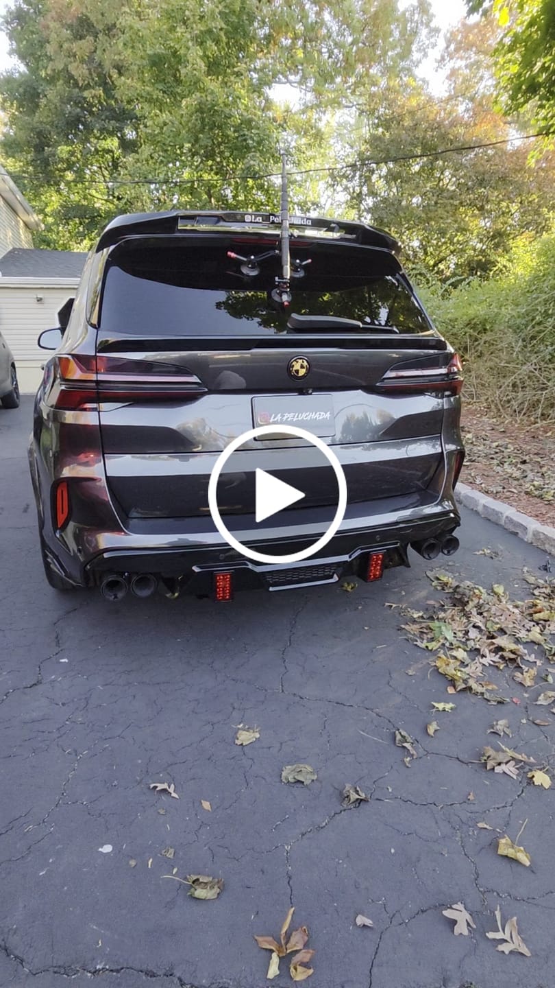 Customer video review of Social Media Magnetic Plate Cover