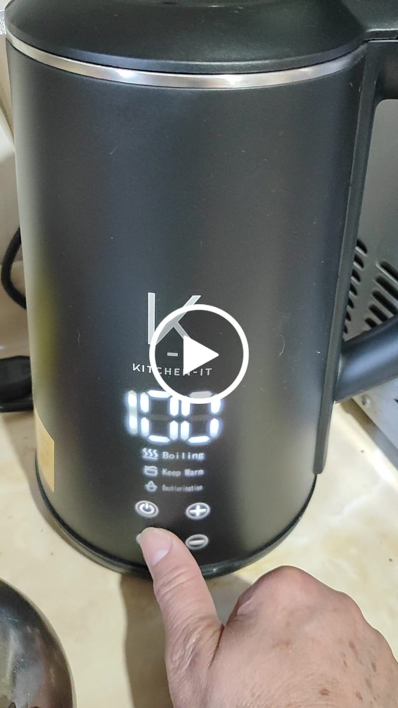 Customer video review of Hervidor Eléctrico 1.7L Smart Control