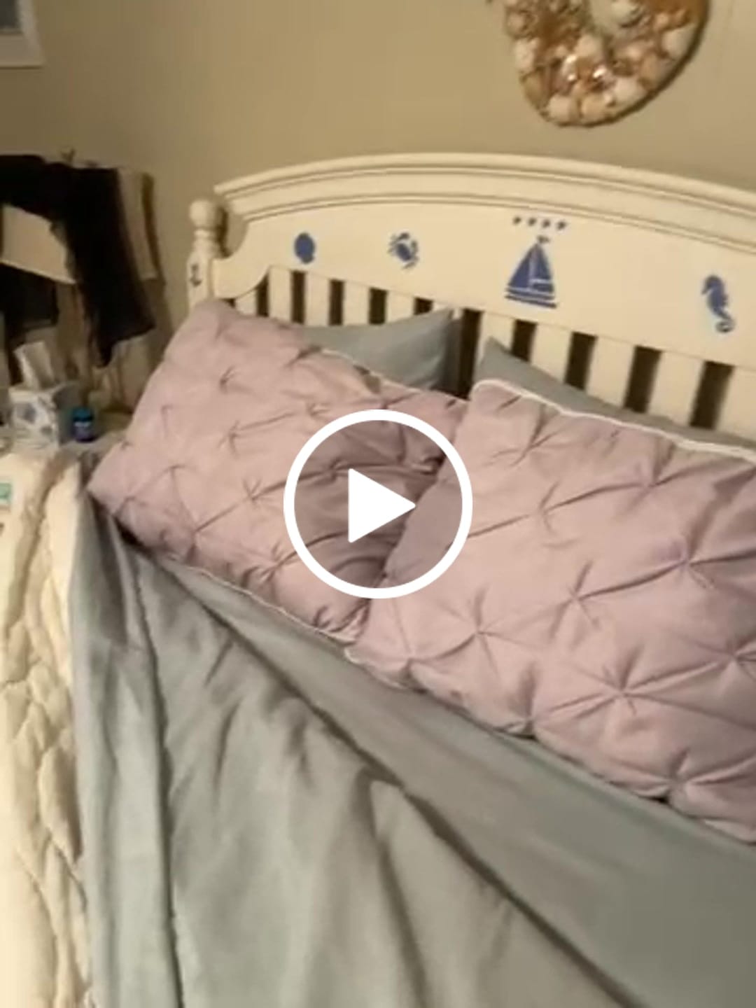 Customer video review of Ploof Pillow