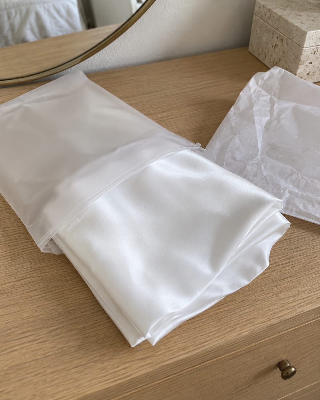 Customer photo review of Mulberry Silk Pillow Slip for Hair and Skin
