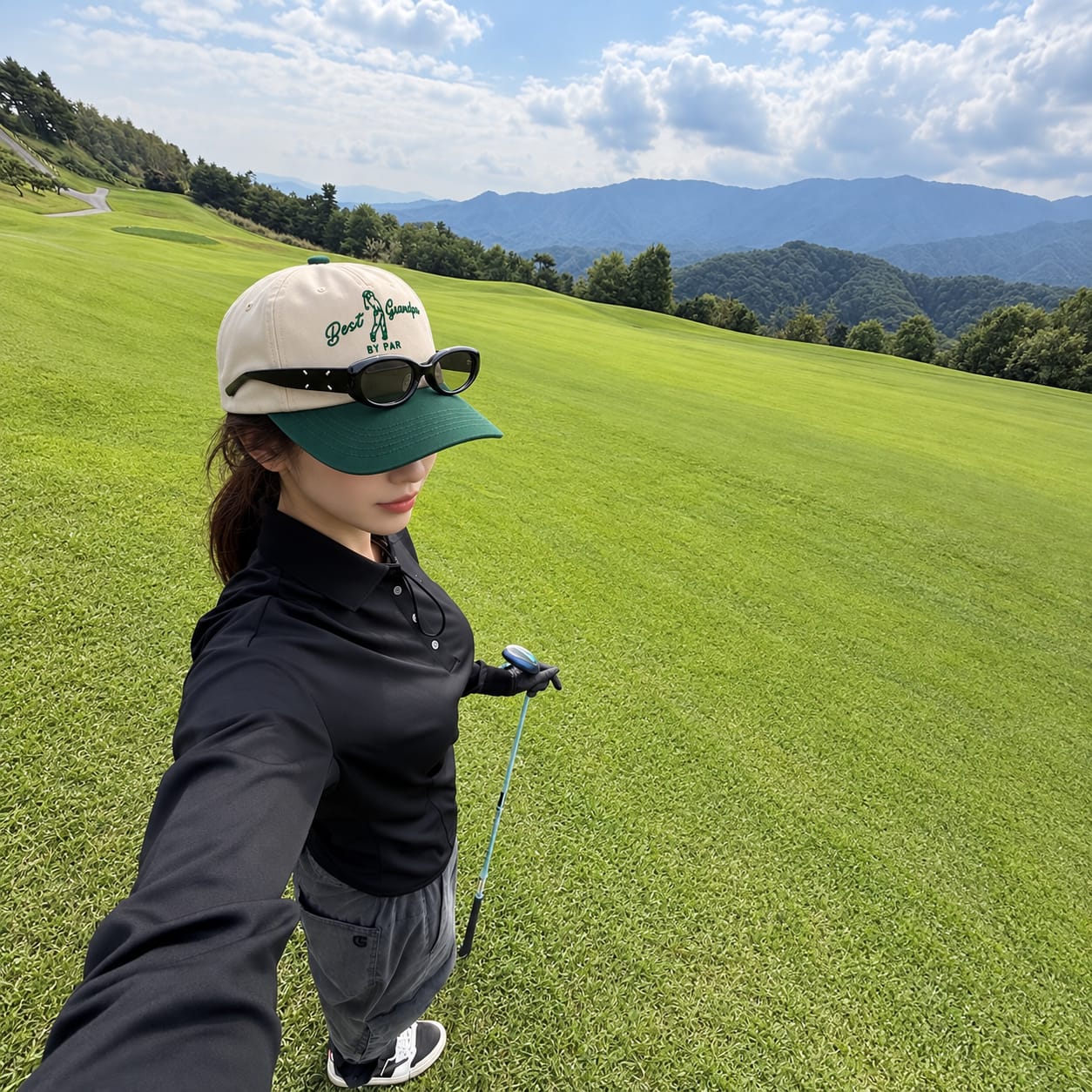 Customer photo review of Best Grandpa By Par Embroidered Snapback Hat – Funny Golf Gift for Grandpa
