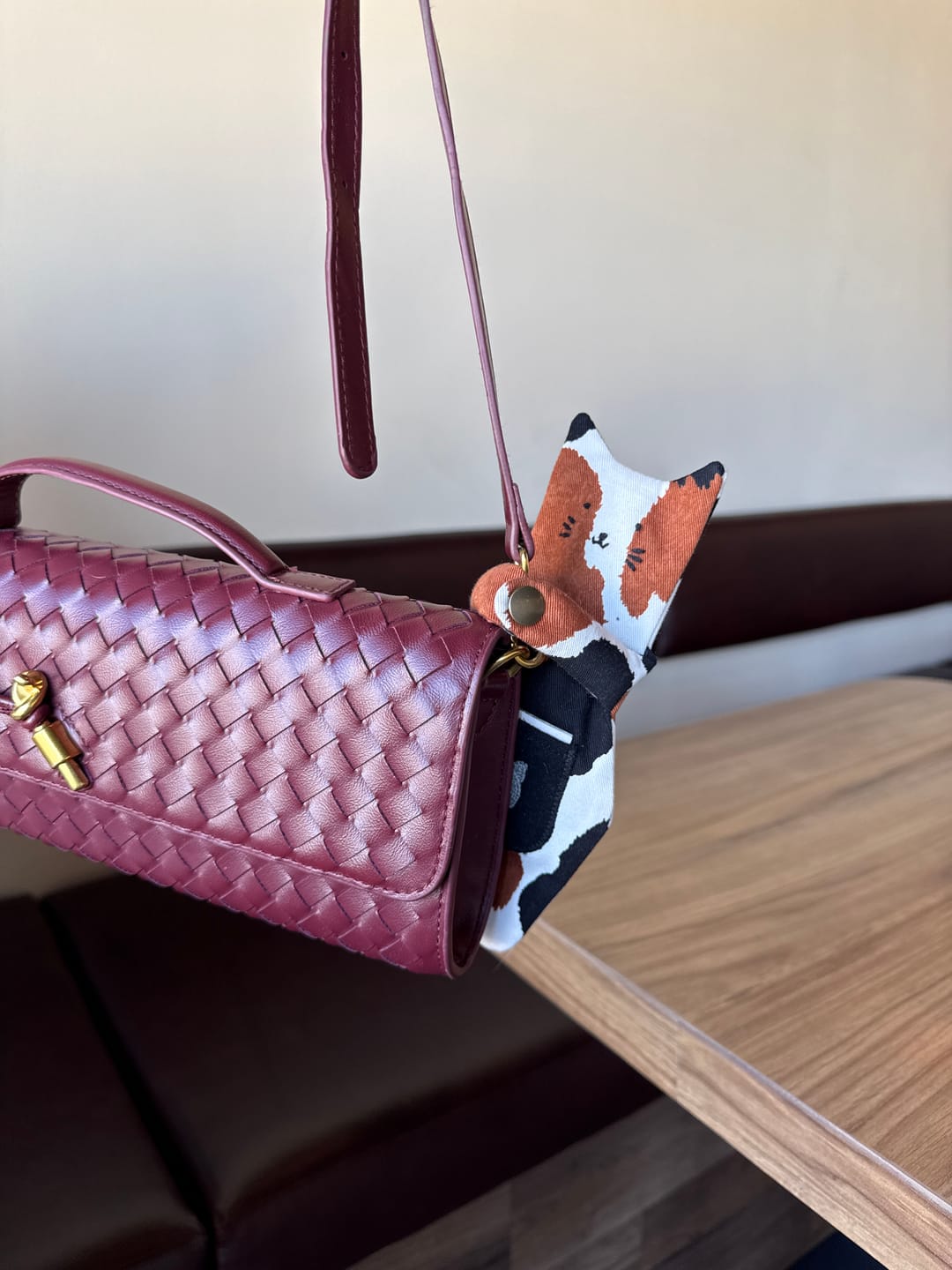 Customer photo review of Hug Cat/Bear Zipper Pouch Bag Charm