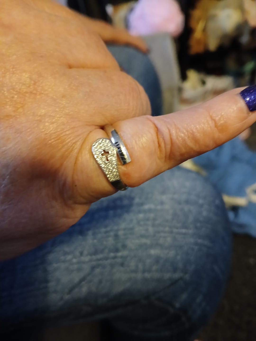 Customer photo review of "FAITH" Handmade Christian Family Ring in Zircon & 925 Sterling Silver (GIFTING OFFER)