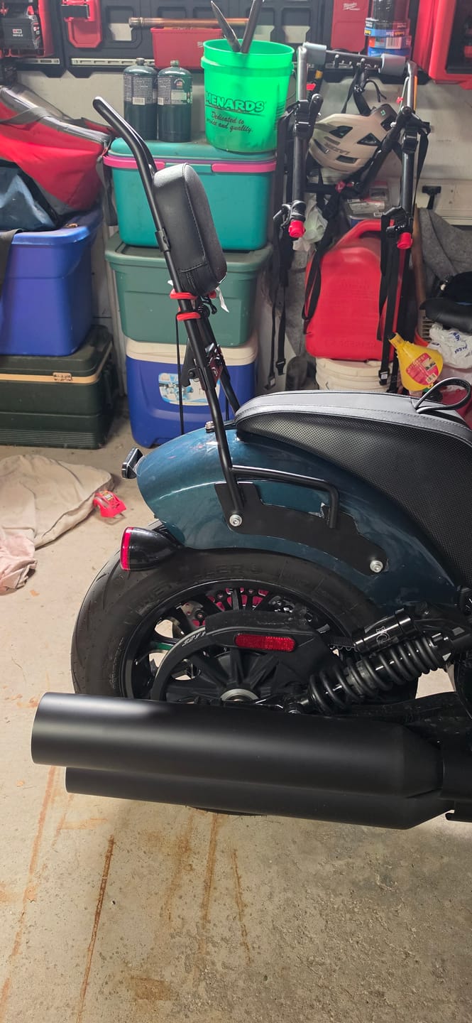Customer photo review of Iron Born Blade 25" Indian Sport Chief (2023+) Sissy Bar with Foldable Luggage Rack Matte Black