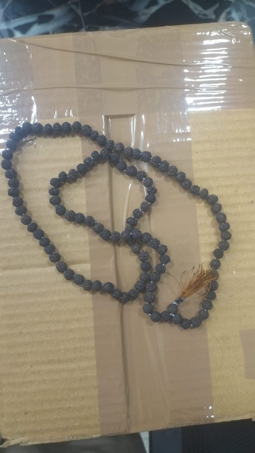 Customer photo review of 5 Mukhi Indonesian Black Rudraksha Mala for Protection & Peace