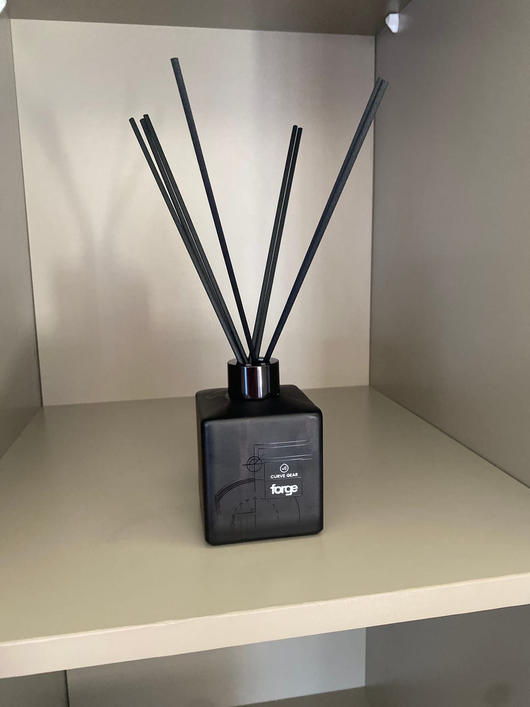 Customer photo review of Curve Gear Forge Reed Diffuser 160ml