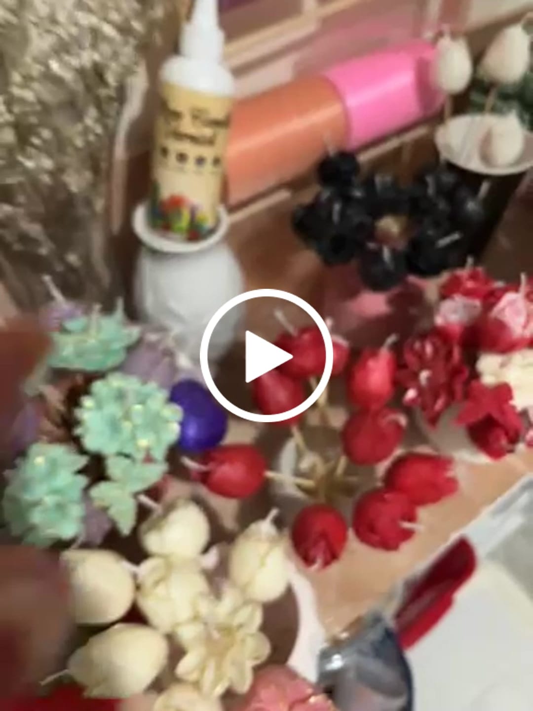 Customer video review of Colorante líquido para velas ROJO TOMATE