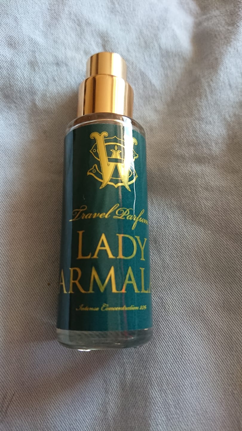 Customer photo review of Lady Marmalade