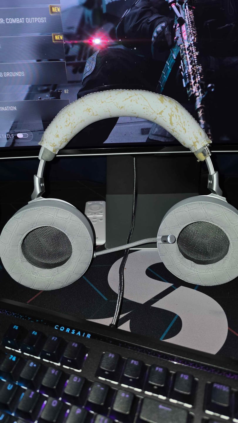 Customer photo review of Corsair Virtuoso Max Cooling Gel Earpads - WC FreeZe Virtuoso Max