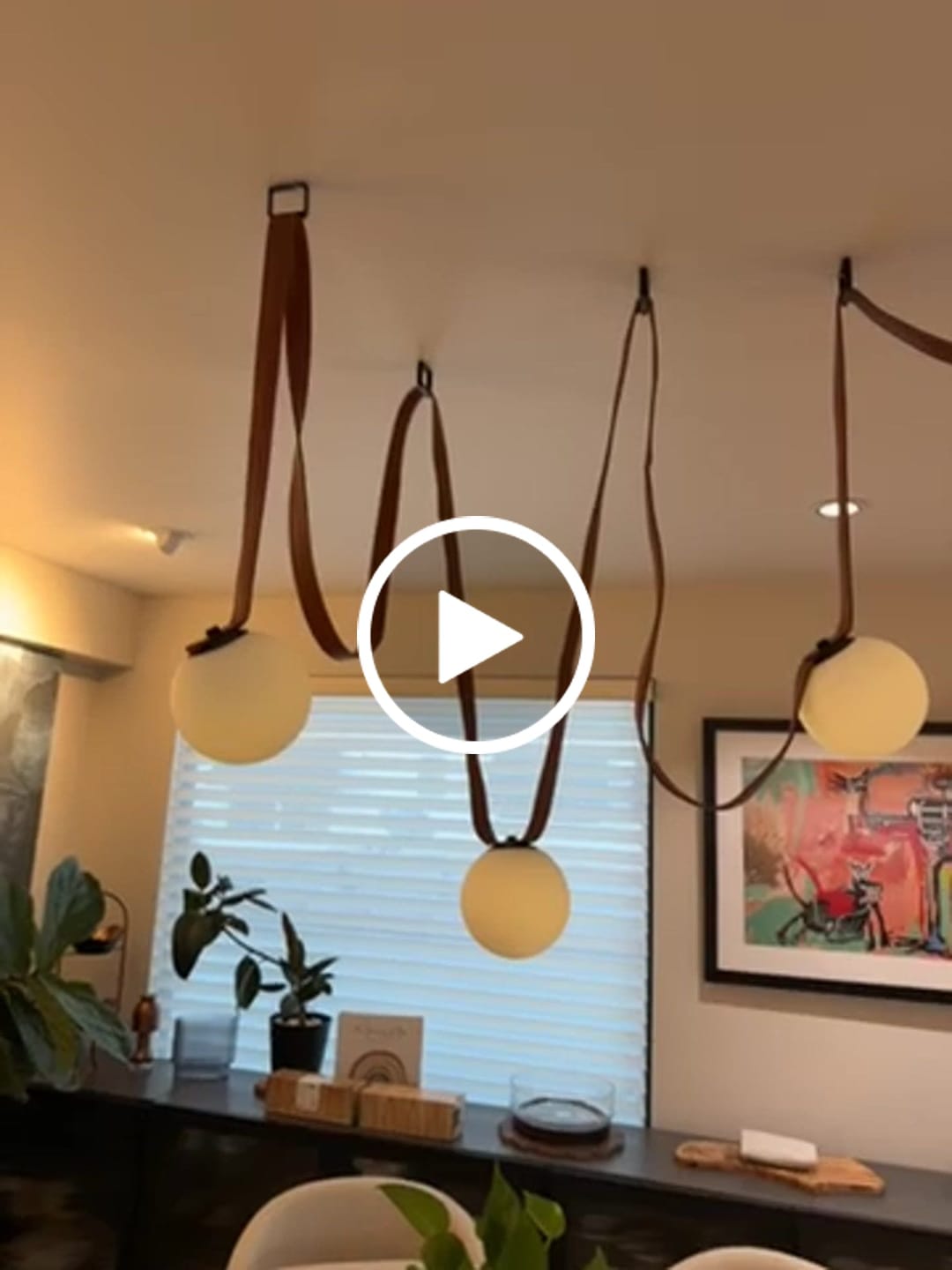 Customer video review of WOMO Globe Leather Pendant Light-WM2311