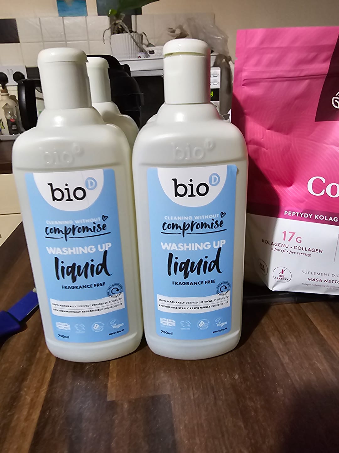 Customer photo review of Bio-D Fragrance-Free Washing-Up Liquid