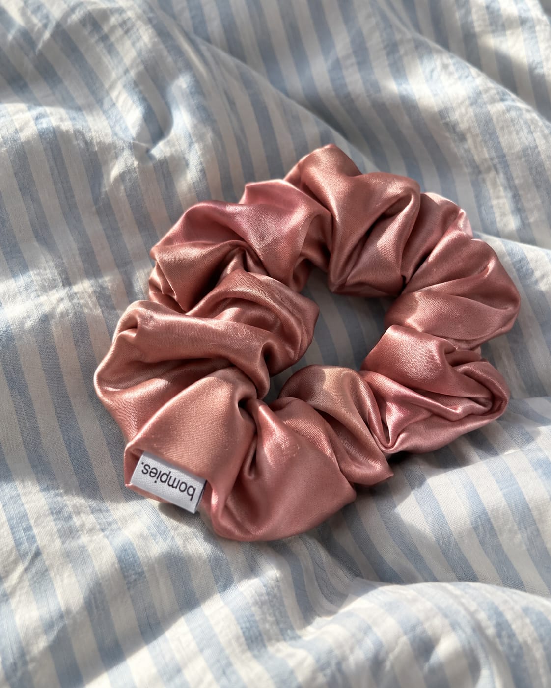 Customer photo review of 100% Mulberry Silk Hair Scrunchies