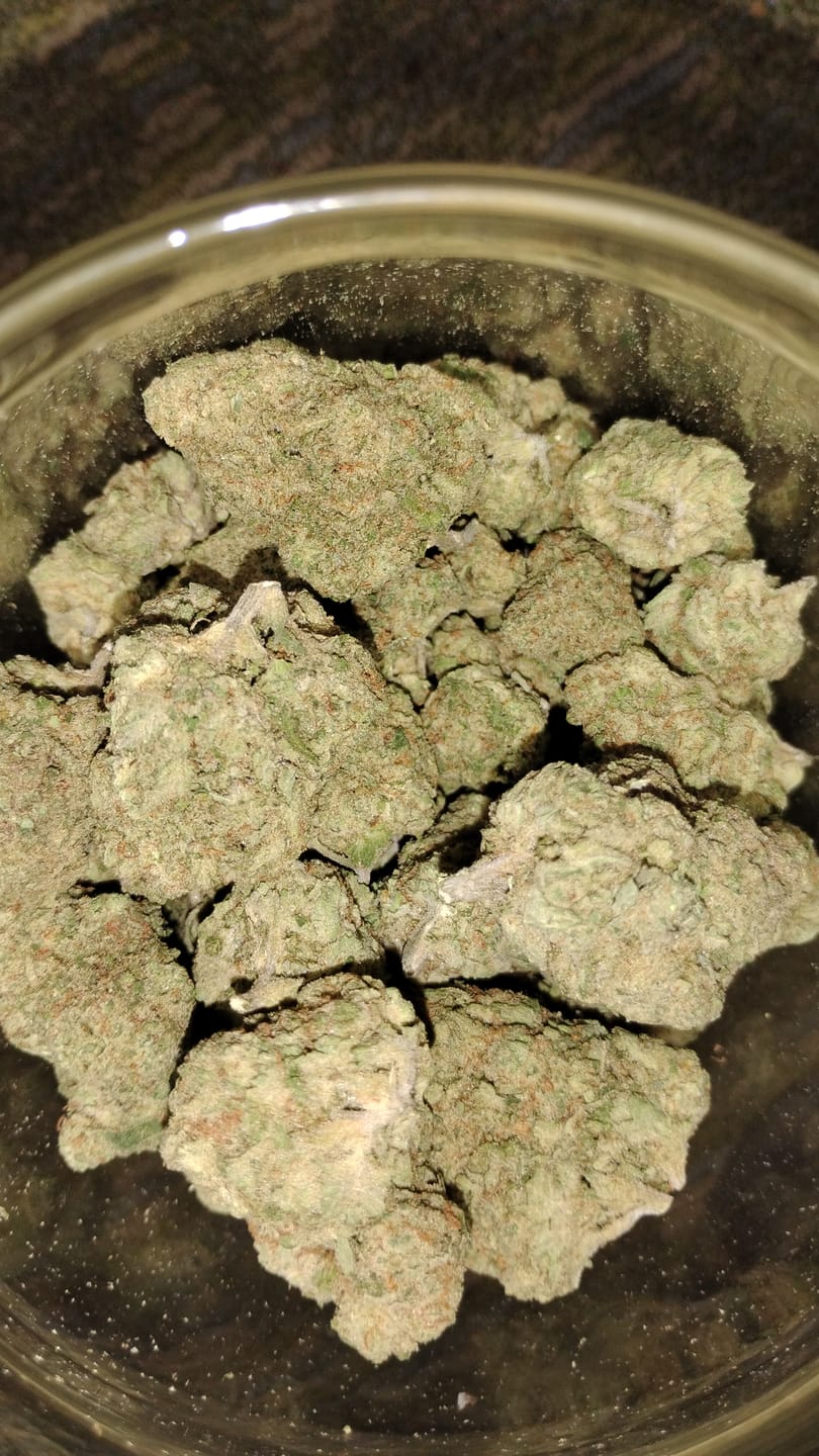 Customer photo review of Strawberry Cough THCA Flower