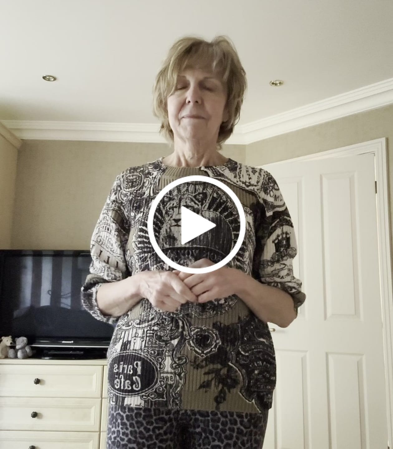 Customer video review of Monari French Pattern Shimmer Knit Jumper - Olive 809942