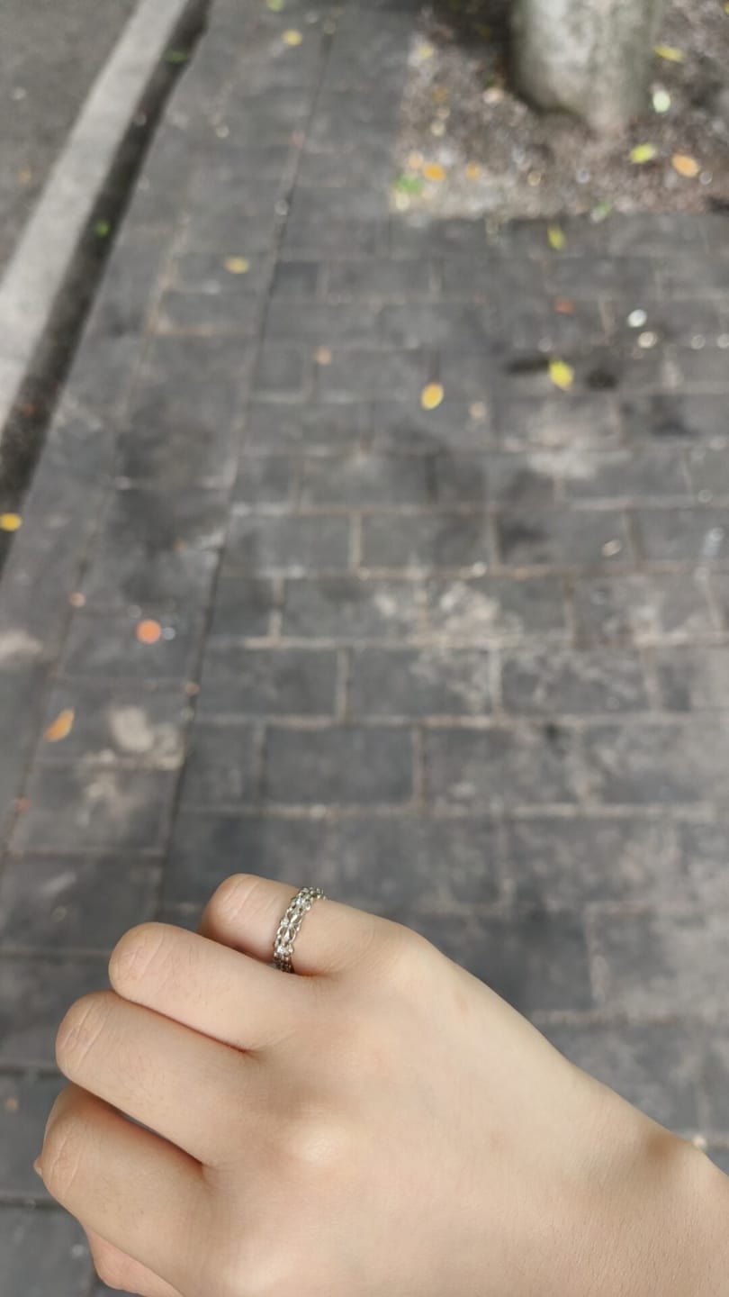 Customer photo review of "Bastet" 925 Sterling Silver Vintage Iris Adjustable Pinky Ring