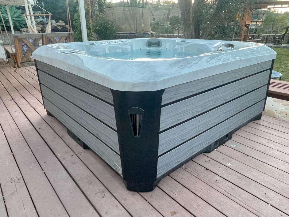Customer photo review of Comfort Hot Tub 834