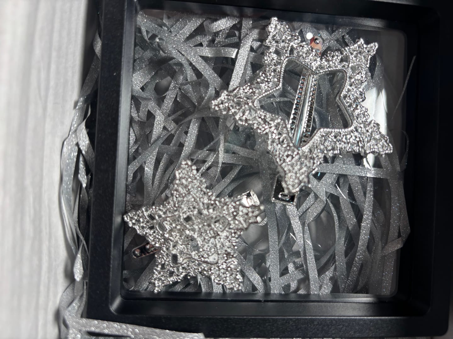 Customer photo review of "STARLIGHT LACE" Rhodium Plated Rococo Star Hair Clip, Statement Barrette
