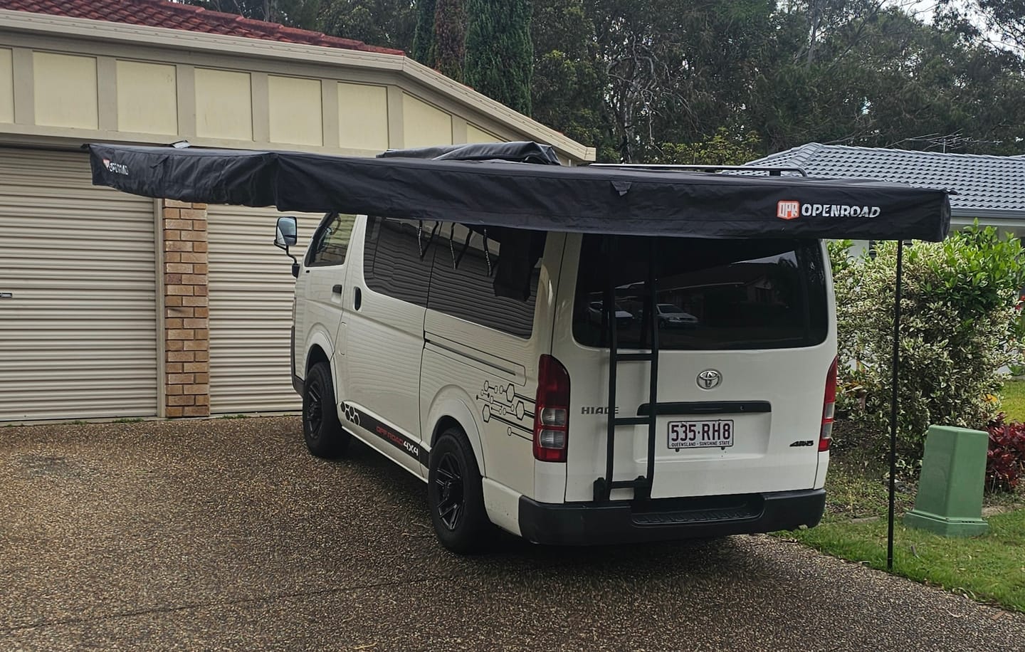 Customer photo review of OPENROAD  270 Free Standing Awning for Camping