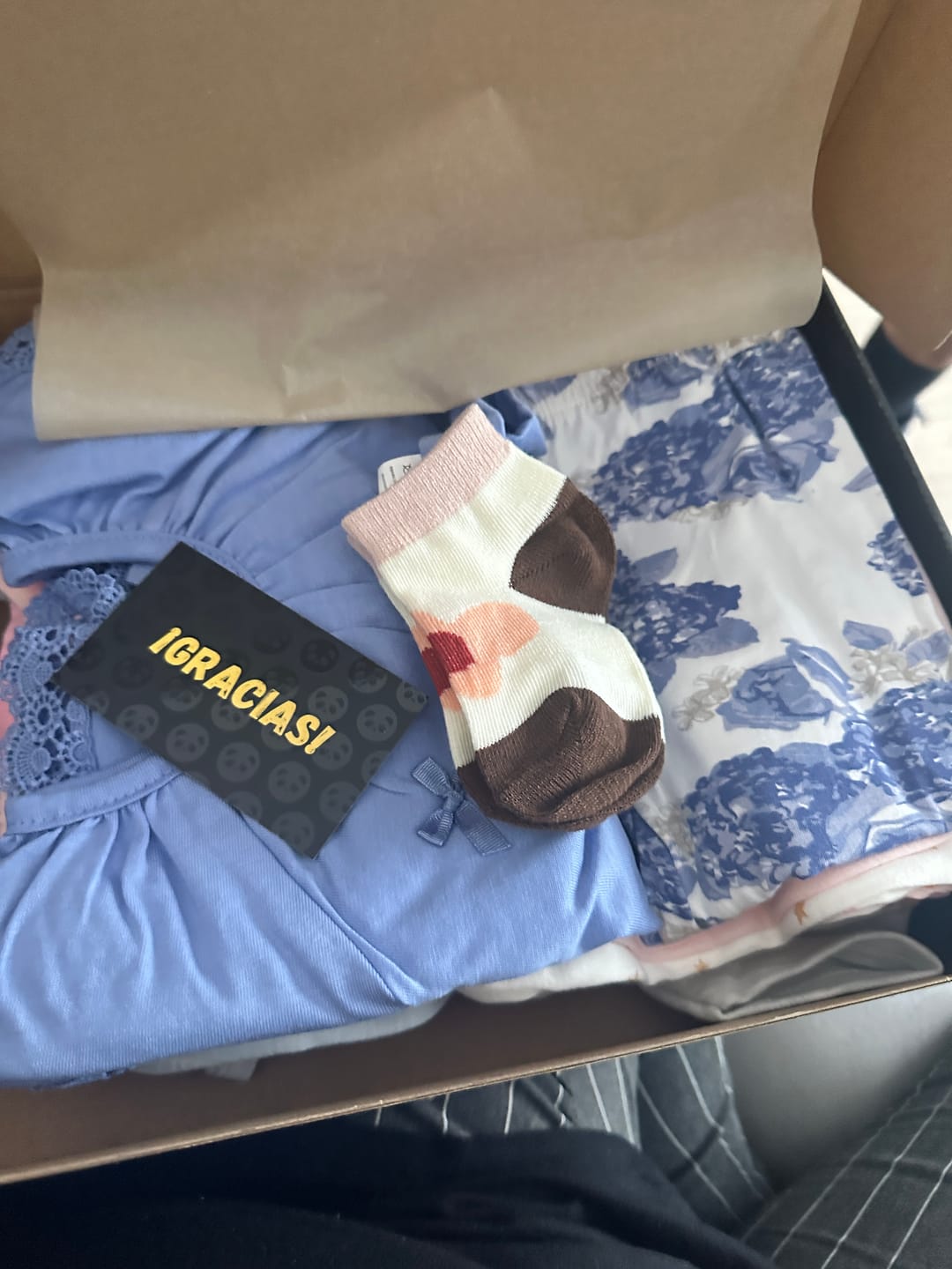 Customer photo review of 🐼 Pack 5 bodies algodón niña