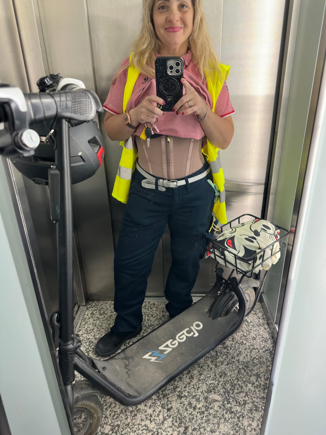 Customer photo review of FAJA POST OPERATORIA  BBL ABDOMINOPLASTIA RELOJ DE ARENA