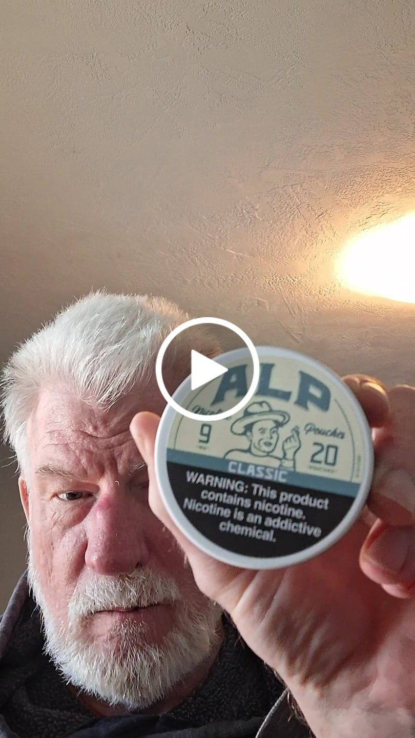 Customer video review of Classic Nicotine Pouches