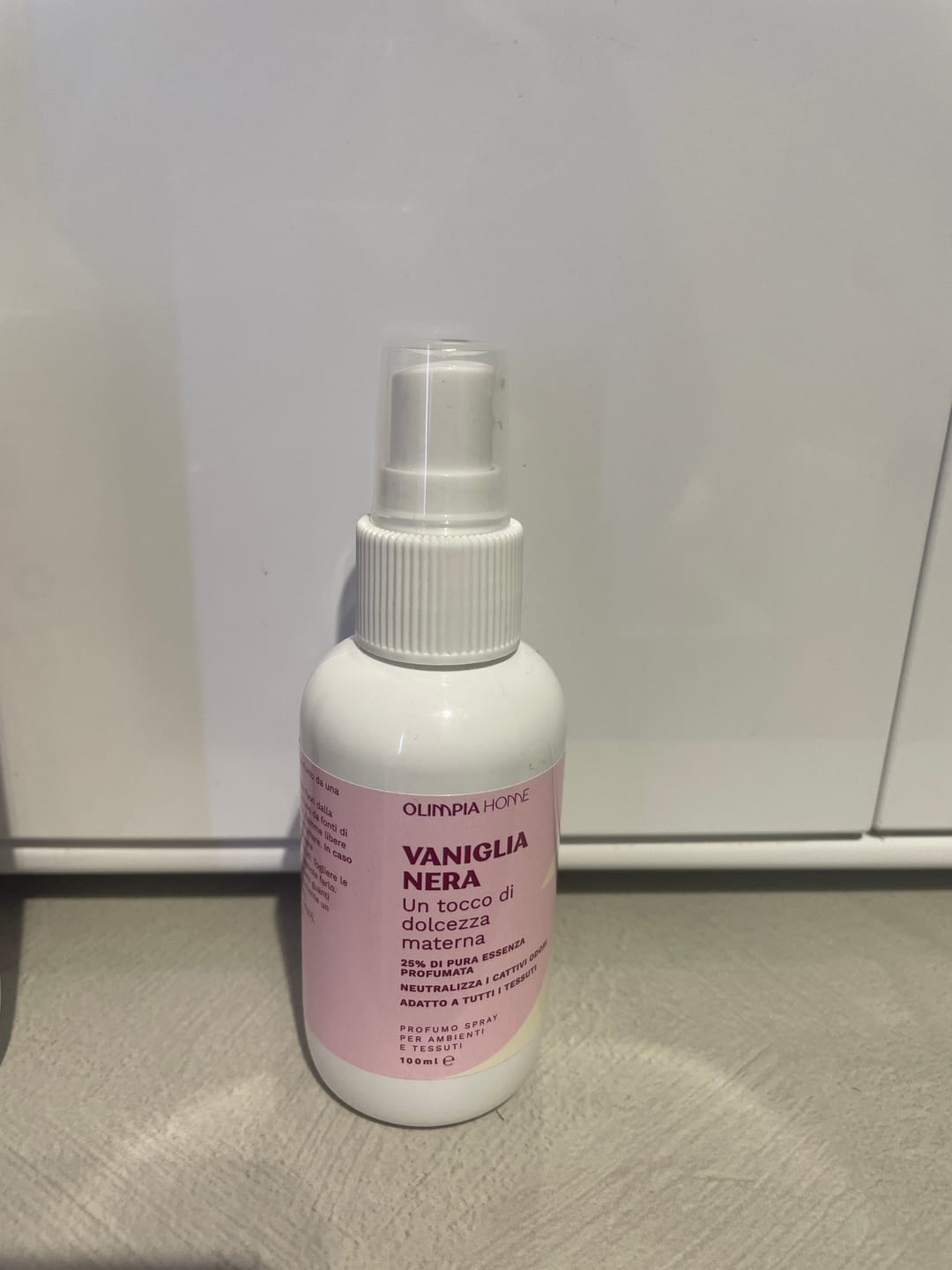 Customer photo review of Profumo spray per tessuti Vaniglia Nera ml.100