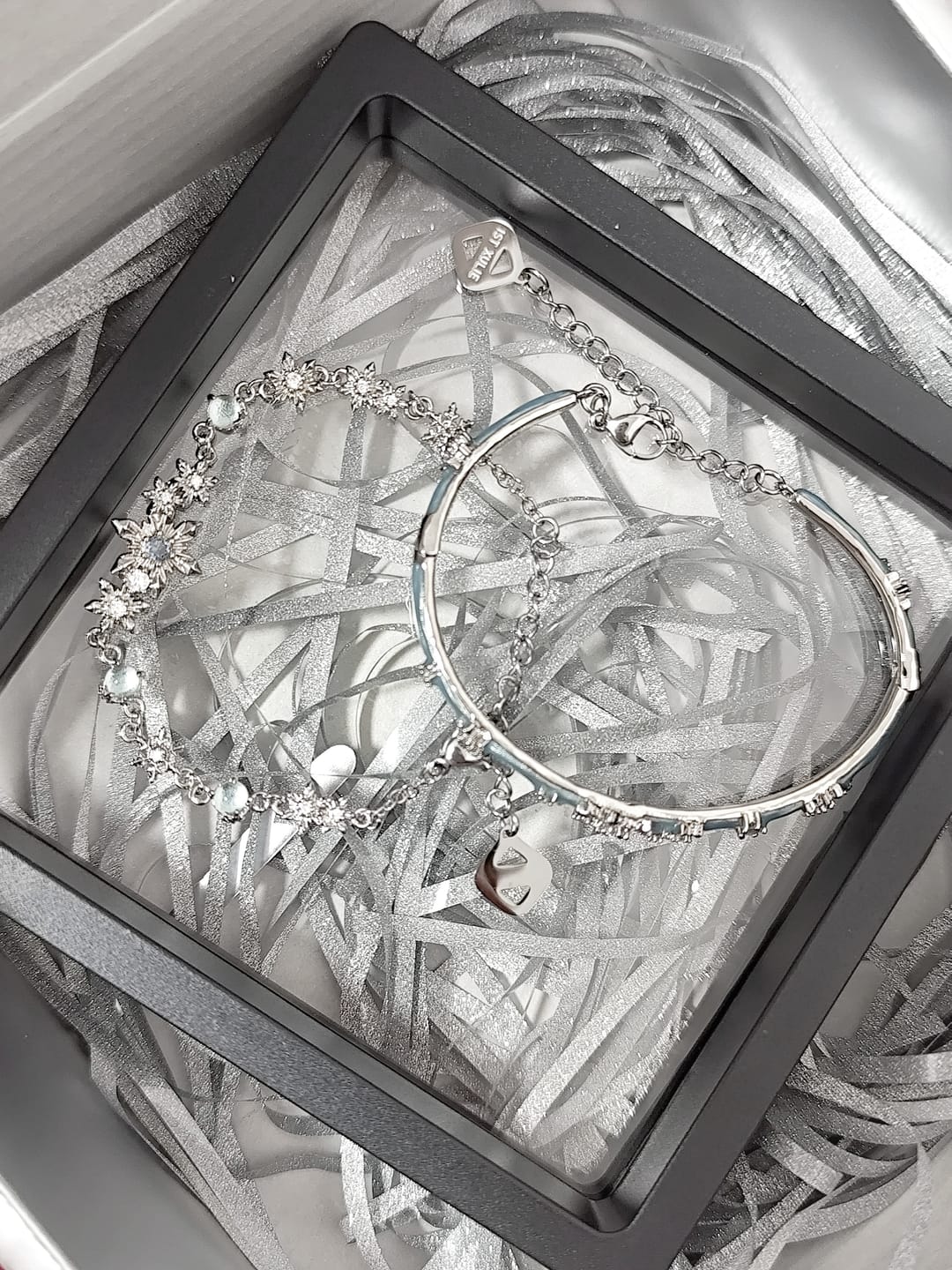 Customer photo review of "Snow Land" Platinum Plated Snowflake Charm Bracelet