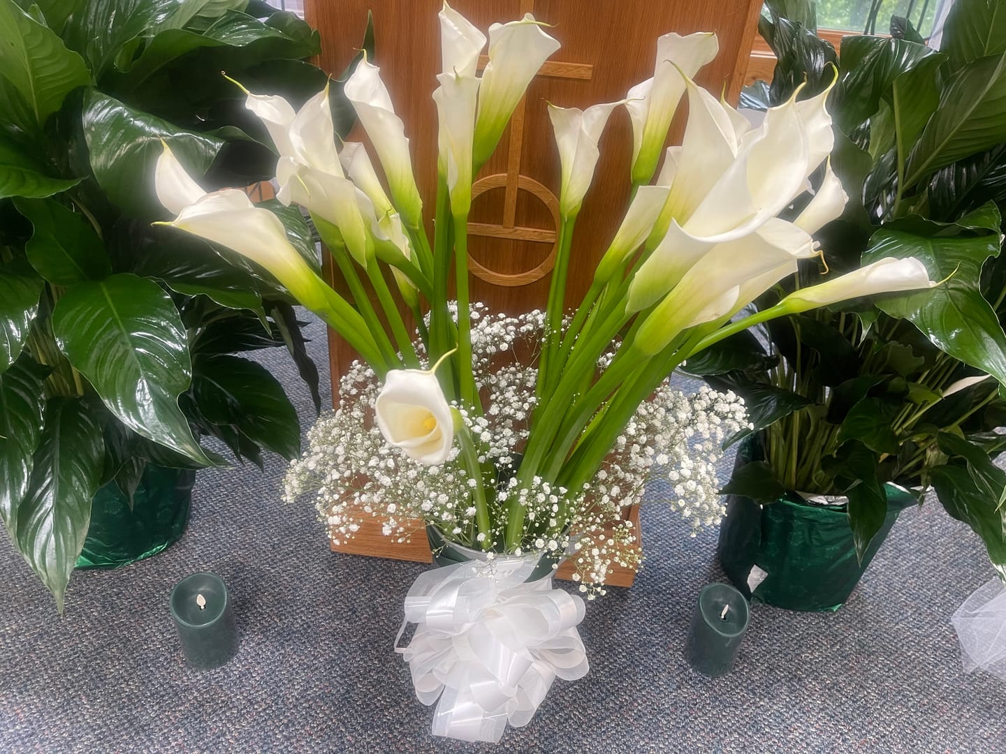 Customer photo review of White Calla Lilies