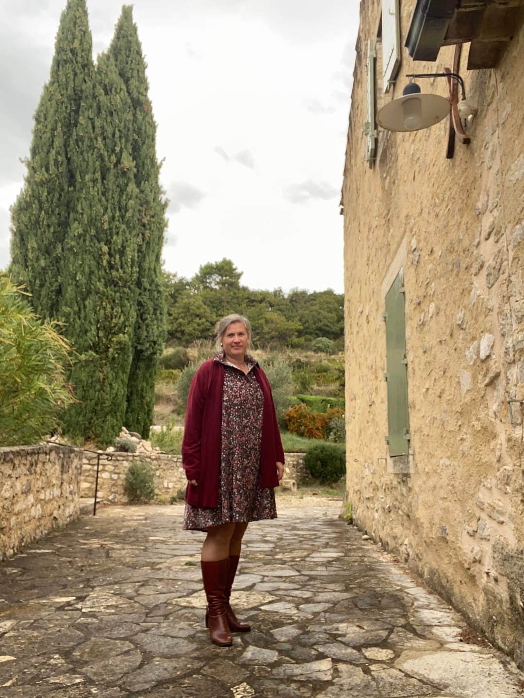 Customer photo review of Robe Carole – Velours milleraies fleuri champêtre