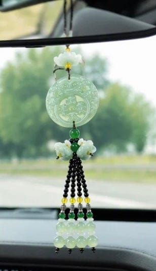 Customer photo review of Crystal Gourd & Pixiu Car Charm – Lotus Pendant for Luck & Protection