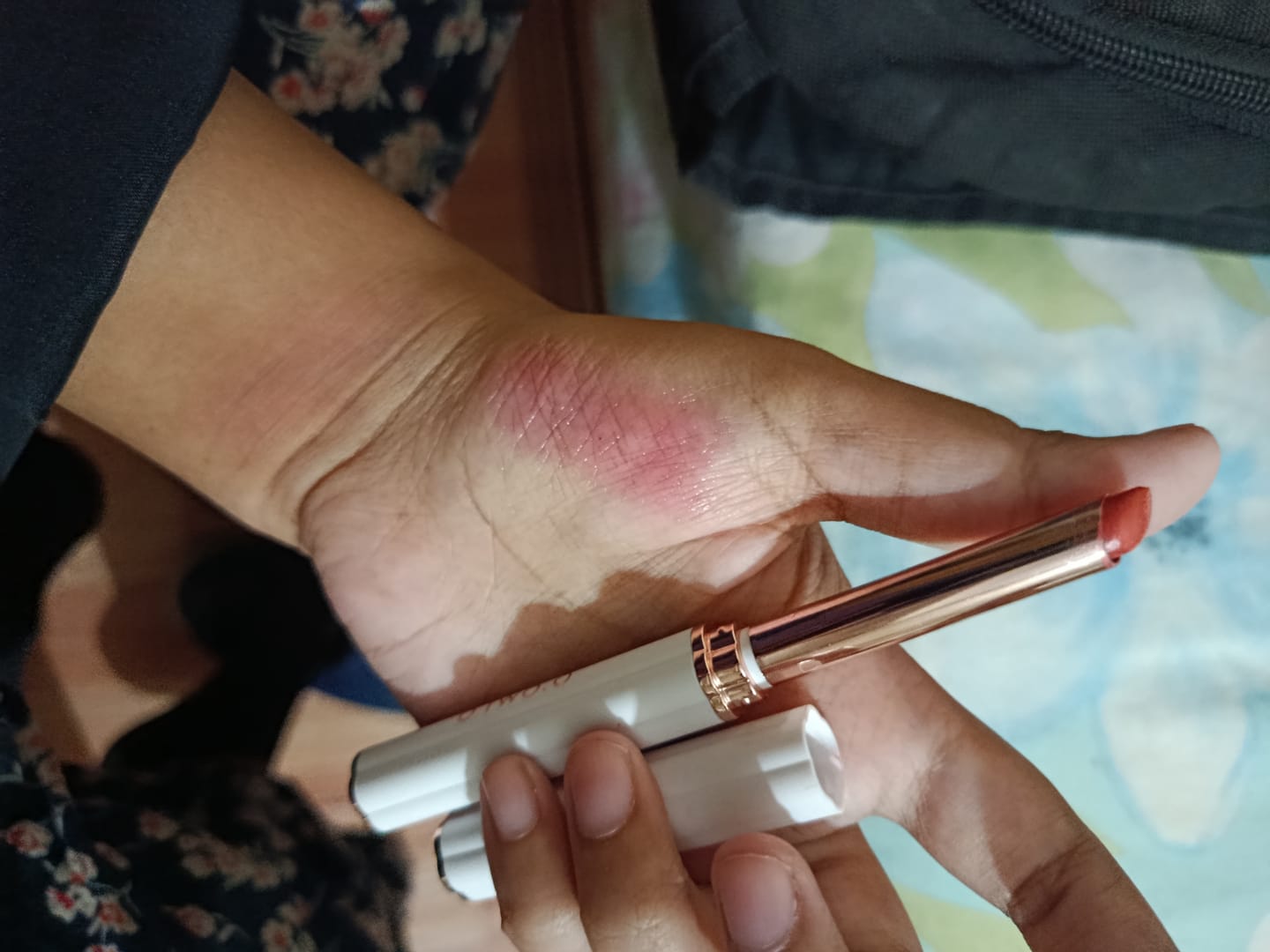 Customer photo review of O.TWO.O MOIST COLOR CHANGING LIP BALM