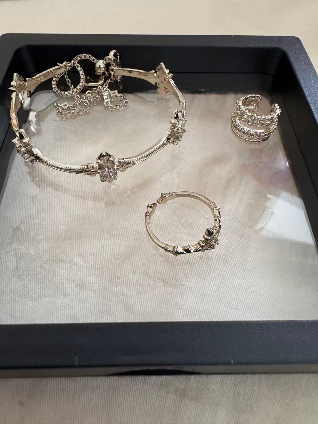 Customer photo review of "Bastet" 14K Gold Plated Vintage Iris Ear Cuffs, Statement Cartilage Earrings